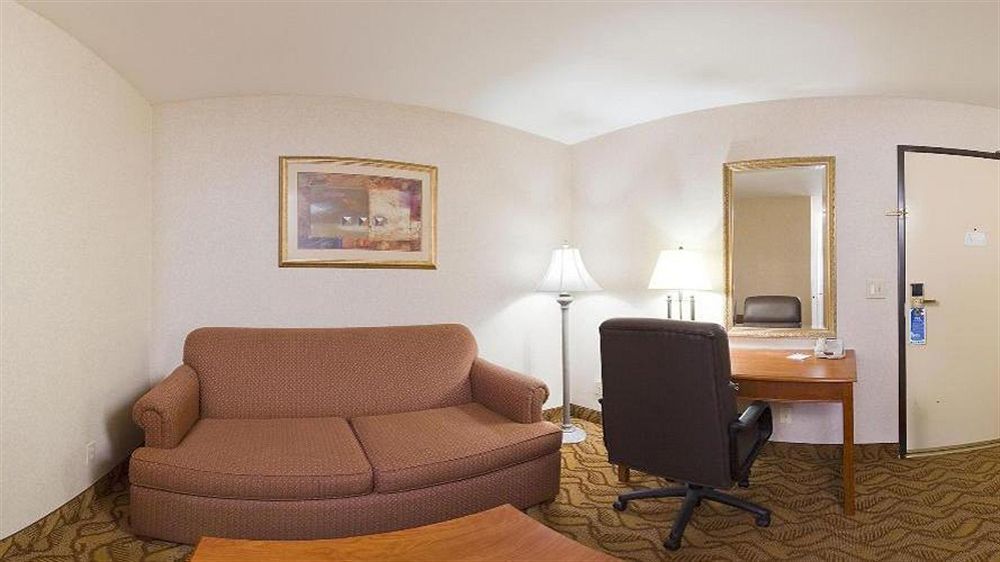 Holiday Inn Express & Suites Pasadena - Los Angeles By Ihg Exterior foto